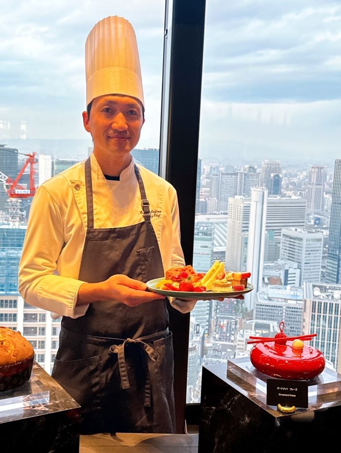 コンラッド大阪 クリスマスケーキ⑧