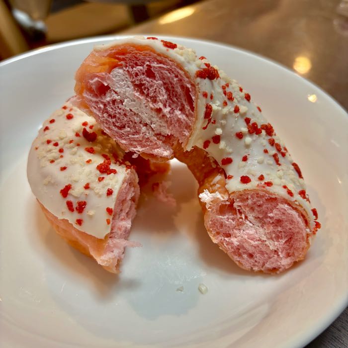 ファミマのドーナツ2