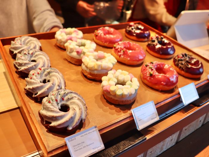麻布台ヒルズXmasマーケットのドーナツ
