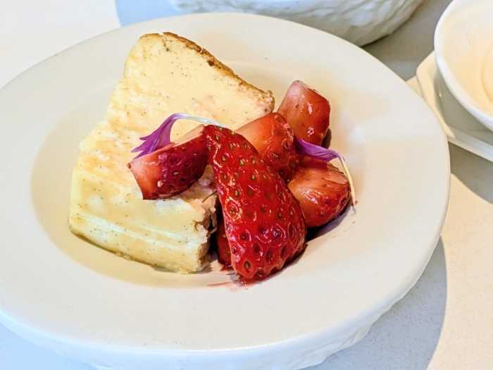 フォーシーズンズホテル大阪の｢ストロベリーアフタヌーンティー｣⑦
