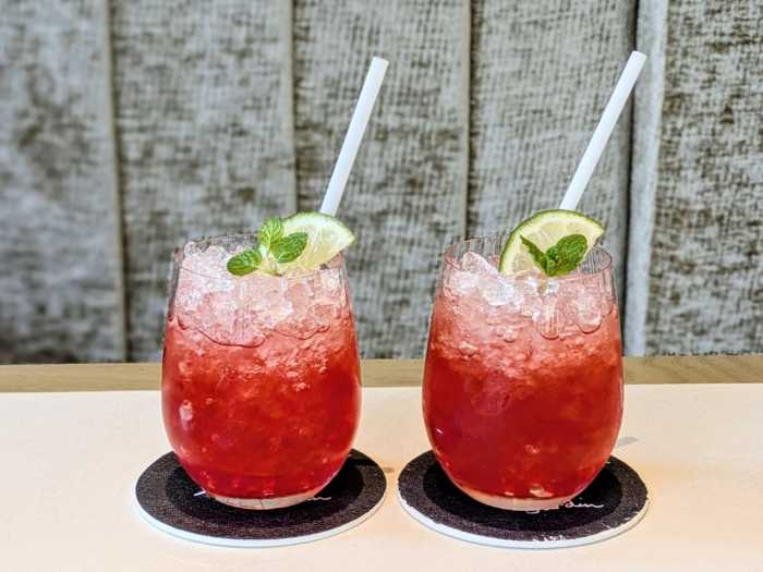 フォーシーズンズホテル大阪の｢ストロベリーアフタヌーンティー｣②