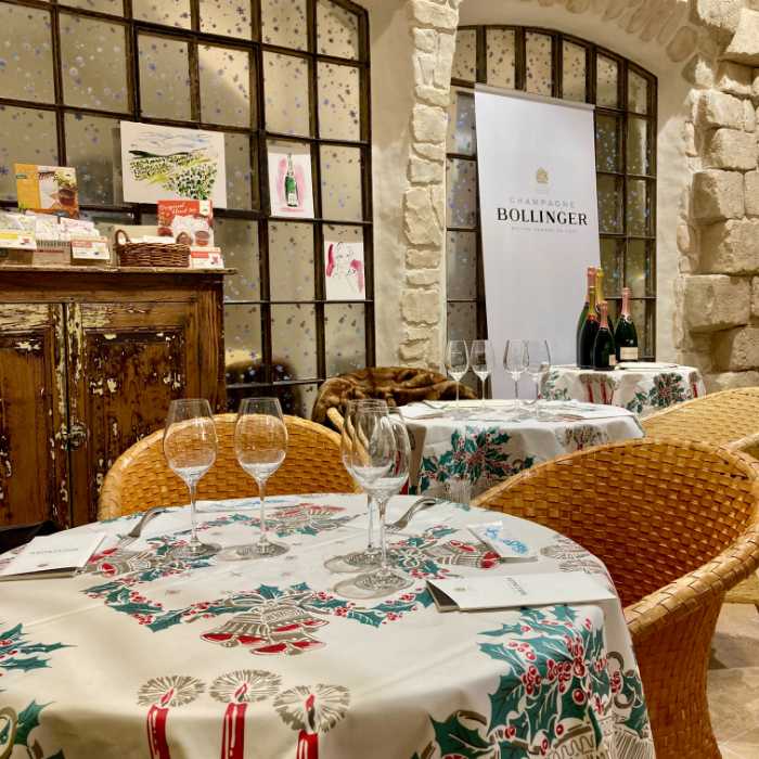 キルフェボン銀座店の内観