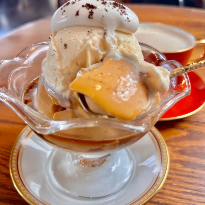 山下珈琲店のプリン2