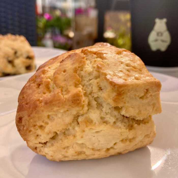 Dear...Sconeのプレーンスコーンアップ