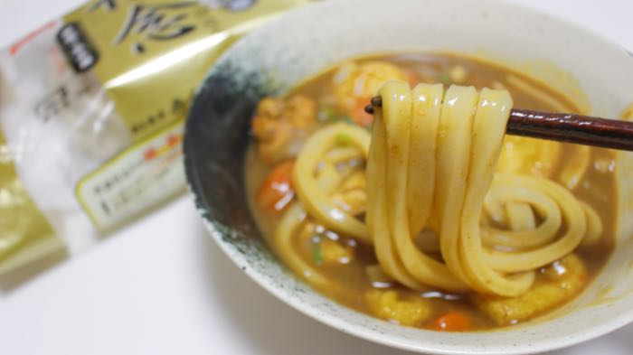カトキチカレーうどんの丹念麺