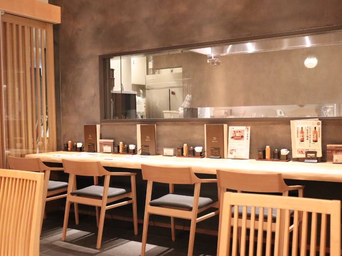 うなぎ四代目菊川赤坂溜池山王店の内装