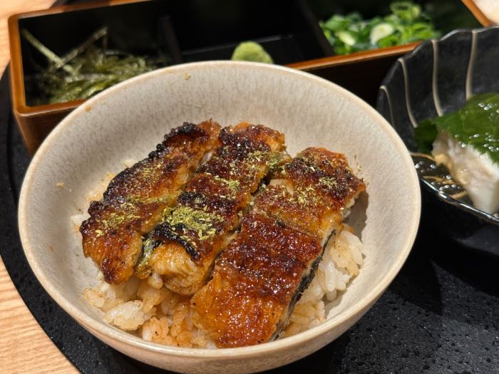 うなぎ四代目菊川赤坂溜池山王店のひつまぶし山椒