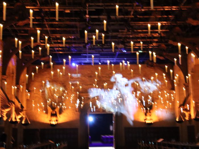 ホグワーツからの招待状の大広間