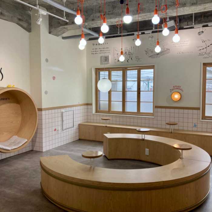 熱海ミルチーズのイートイン