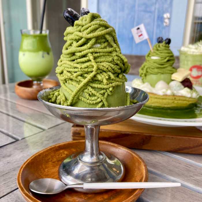 ドライブイン熱海プリン食堂のむっちゃ抹茶皿プリン