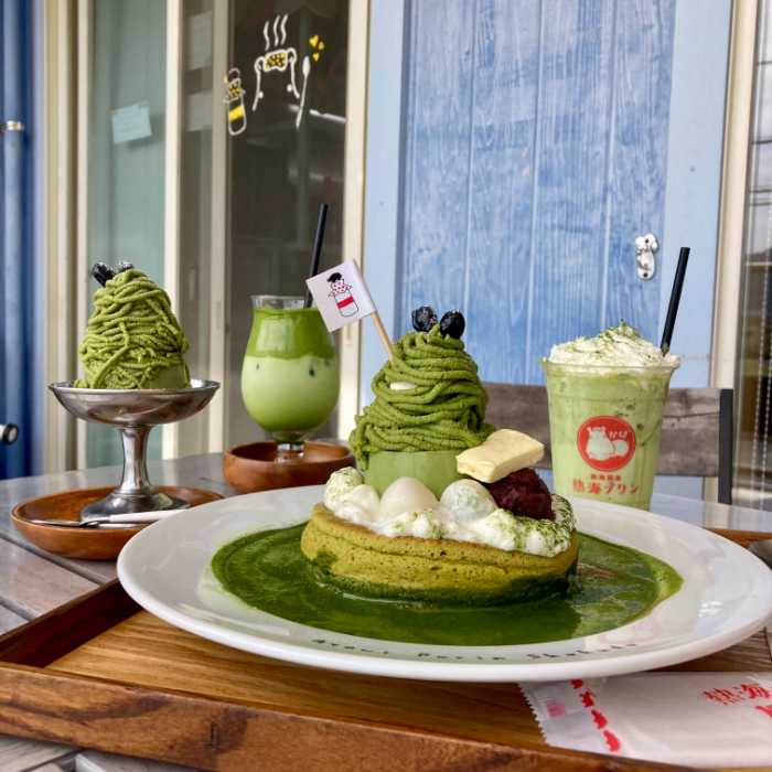 ドライブイン熱海プリン食堂のむっちゃ抹茶メニュー