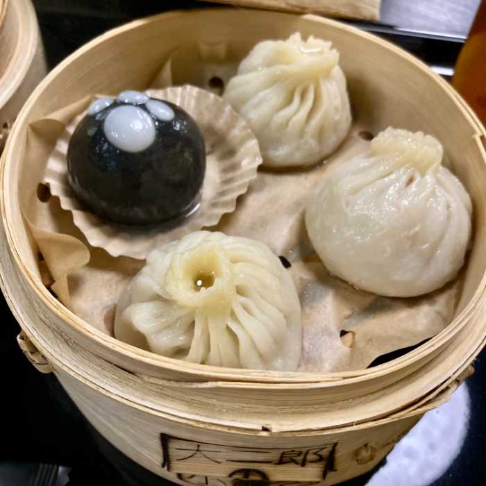 大二郎の小籠包の蒸し小籠包ともちもち点心
