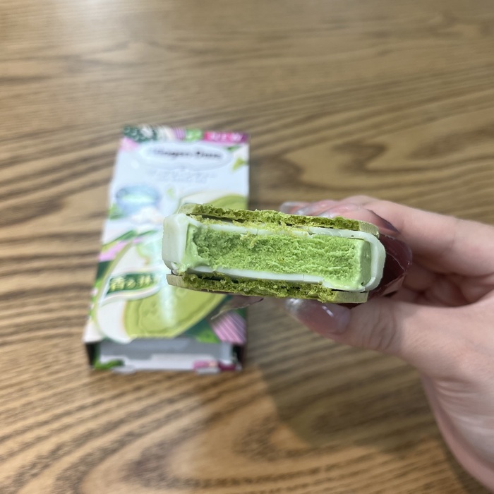 ハーゲンダッツのザグリーンティー⑦