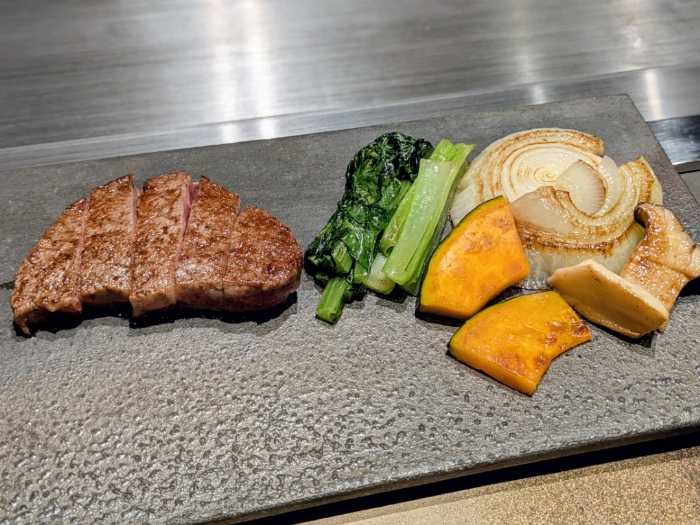 ホテル阪神大阪のステーキハウス「ロイン」⑨