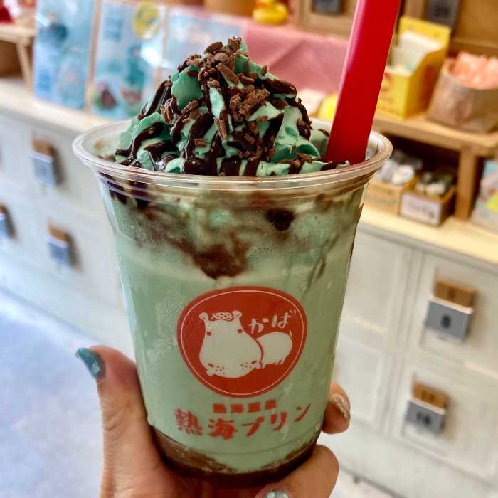 熱海プリンのチョコミントプラッペ
