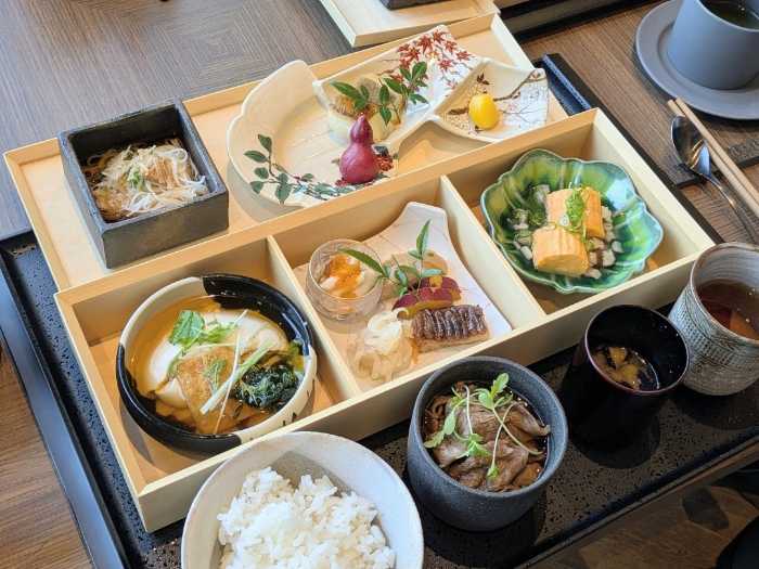 センタラグランドホテル大阪のクラブラウンジ⑫