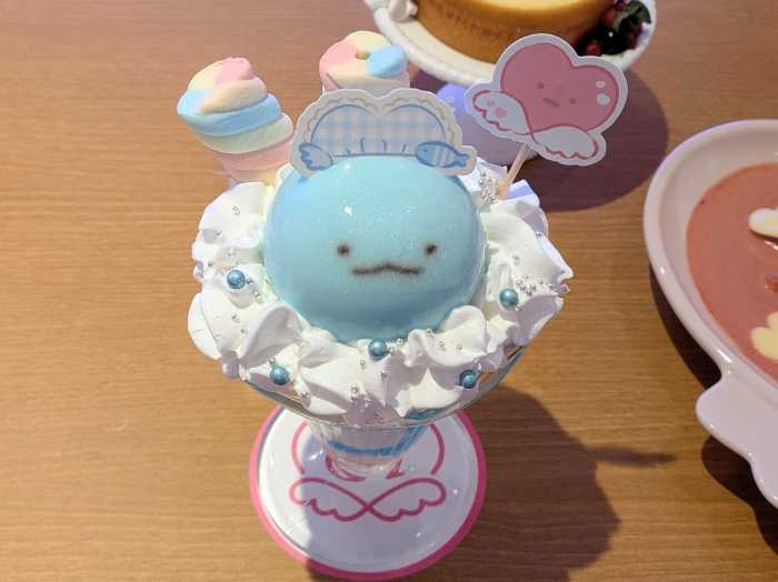 メイドカフェ｢あっとほぉーむカフェ｣と｢すみっコぐらし｣のコラボ11