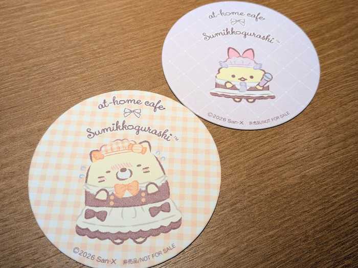 メイドカフェ｢あっとほぉーむカフェ｣と｢すみっコぐらし｣のコラボ16