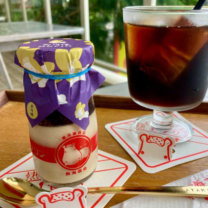 ドライブイン熱海プリン食堂のお月様プリン