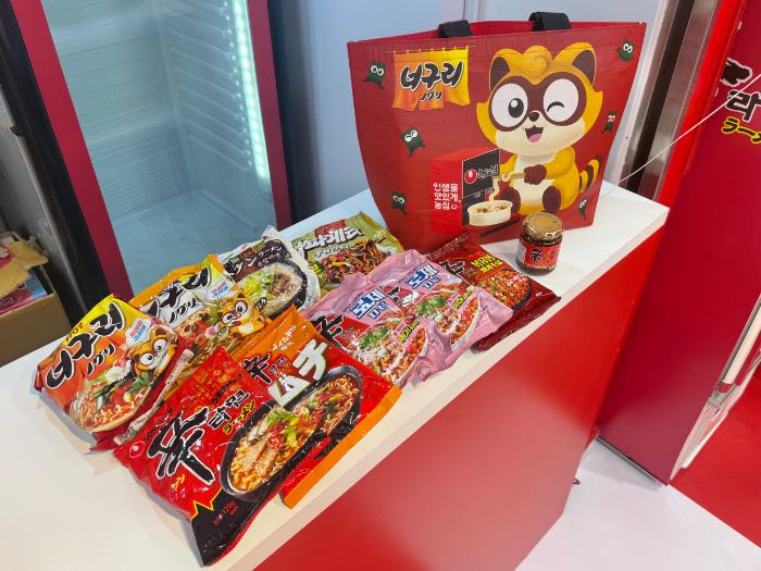 辛ラーメン粉食ポップアップのポップアップセット
